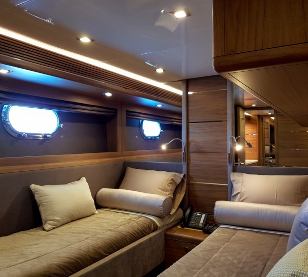 AFINA Interior - Twin Cabin