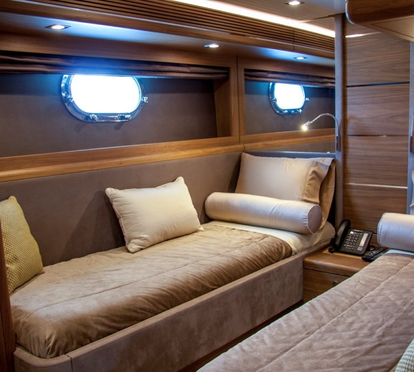 AFINA Interior - Twin Cabin