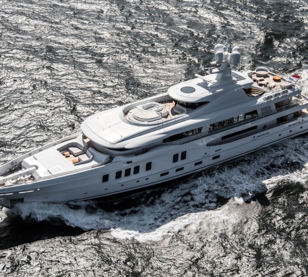 AMELS 220 AURORA BOREALIS - Aerial View