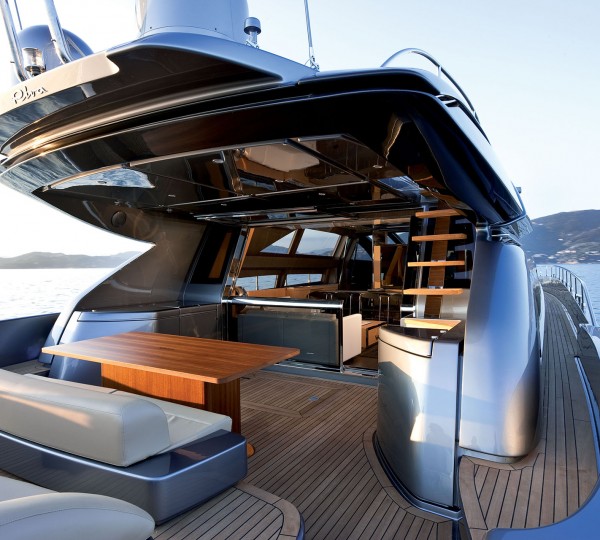 Aft Al Fresco Dining Area