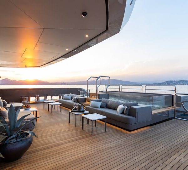 Aft Deck - Photo Credit Blueiprod