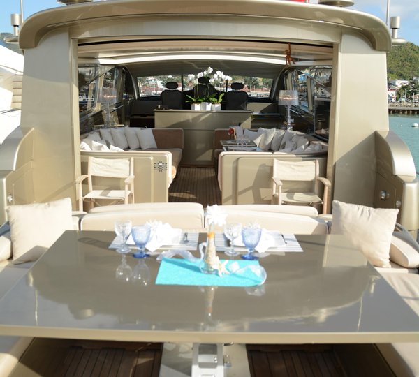 Aft Deck Table And Convertable Sunpad