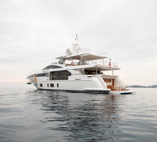 Aft View With Swimming Platform