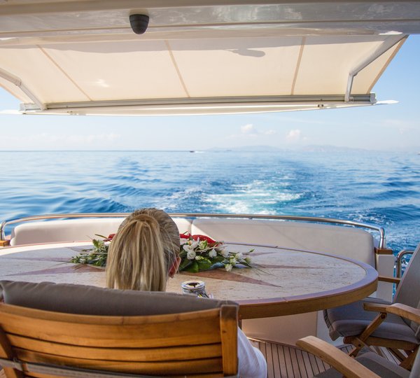 Alfresco Dining Aft Deck