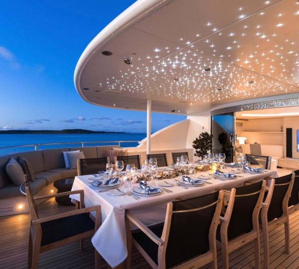 Alfresco Dining Table 