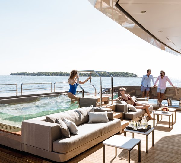 Amazing Spaces With Swimming Pool On The Aft Deck