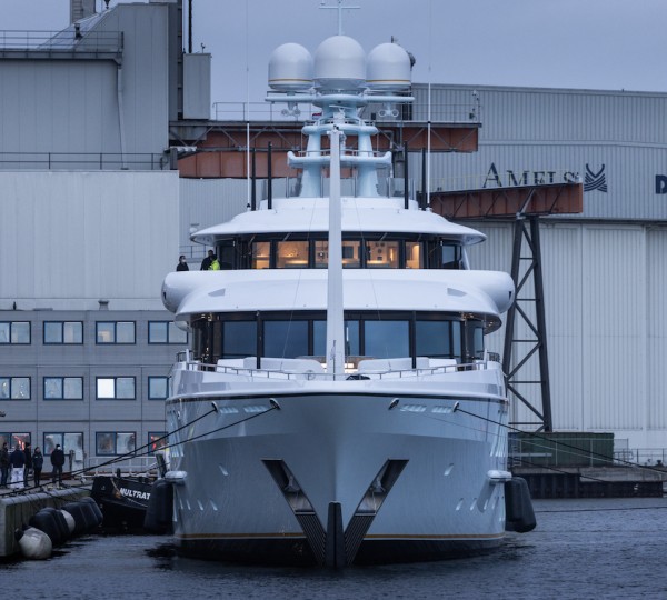 Amels Motor Yacht AVANTI 