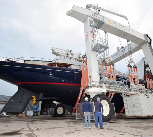 Andromeda La Dea Refit