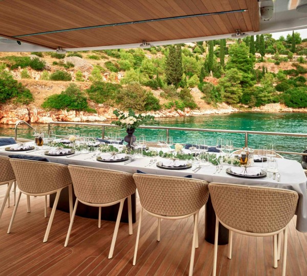 Anetta Aft Dining Area