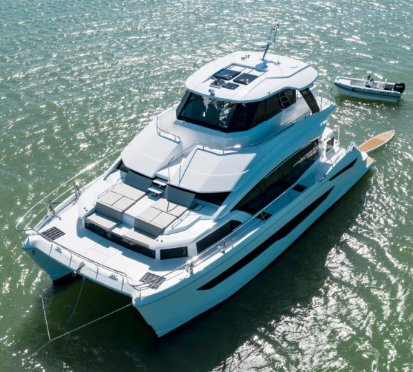 Aquila 54 Motor Yacht - Sistership To TIAMO