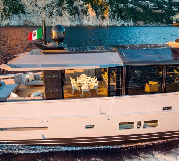 Arcadia 85 Motor Yacht