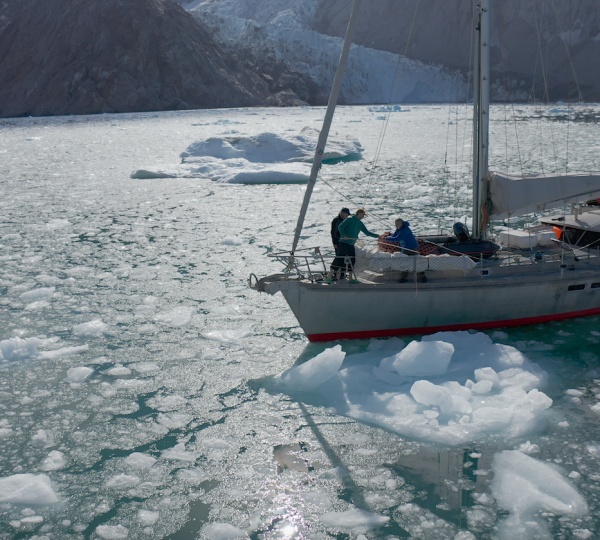 ArcticEarth Near Glacier