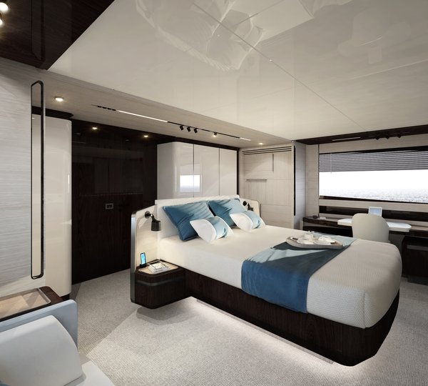 Azimut S10_owner Cabin 