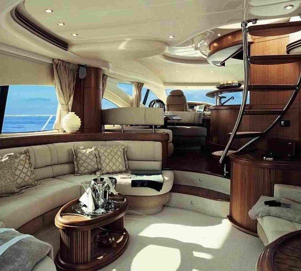 Azimut 68 Evolution 