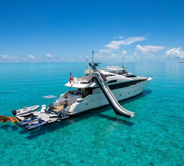 BLACKSHEEP With Water Toys