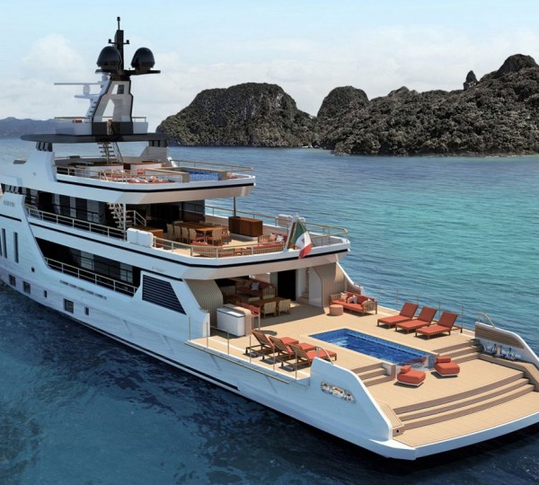 BOW SPIRIT Exterior - Decks