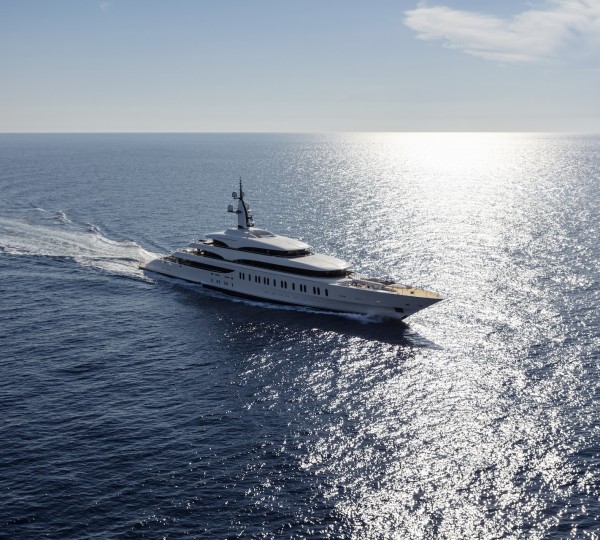 Motor yacht IJE