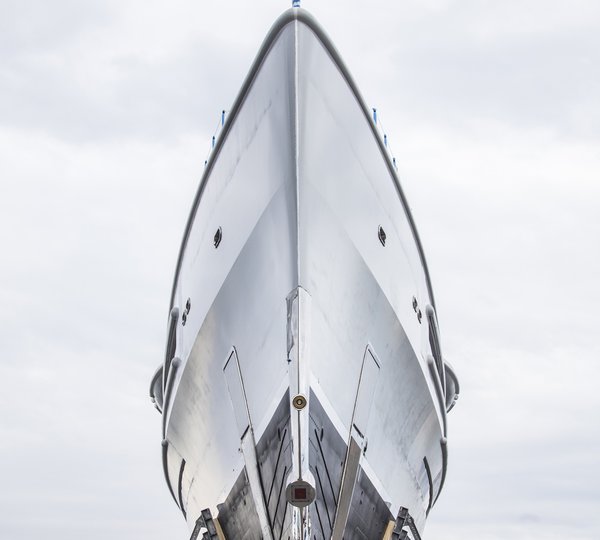 Benetti To Launch Mega Yacht FB277