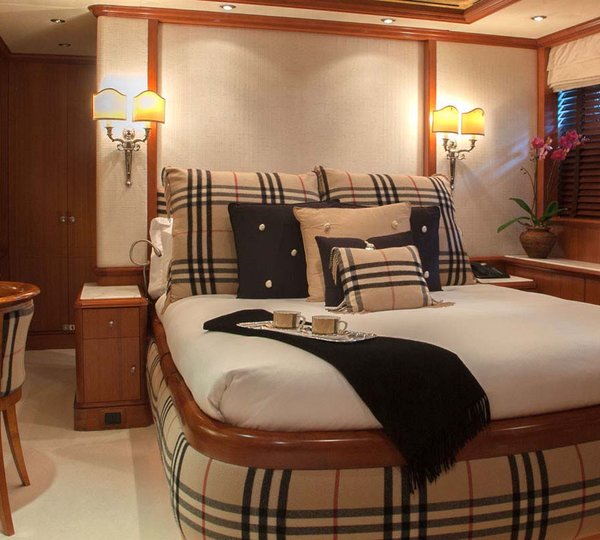 Benetti Jo Double Stateroom Burberry