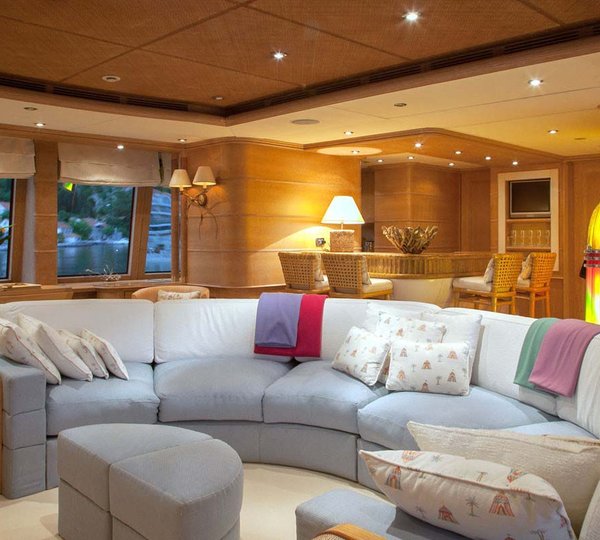 Benetti Jo Sky Lounge