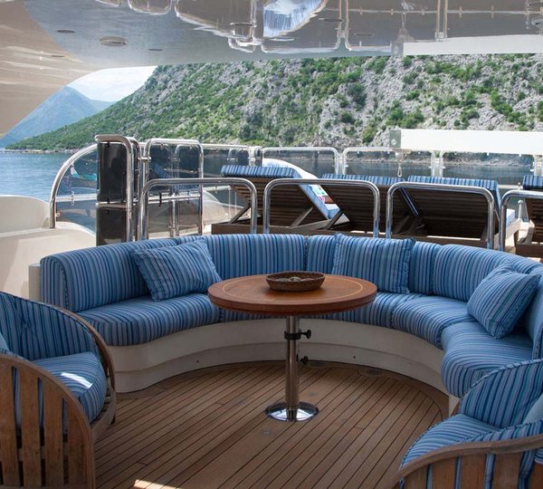 Benetti Jo Sundeck Seating Area