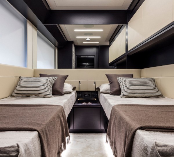 Beyond Cabin Lower Deck Twin