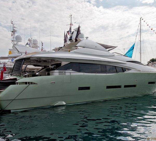 Bibich At The MYS 2012