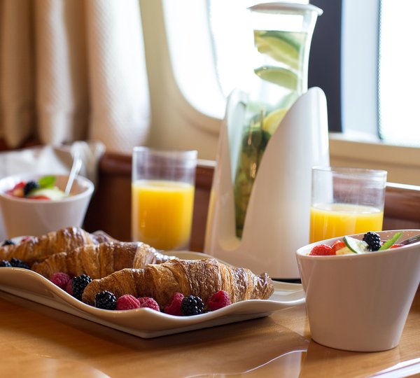 Master cabin private breakfast