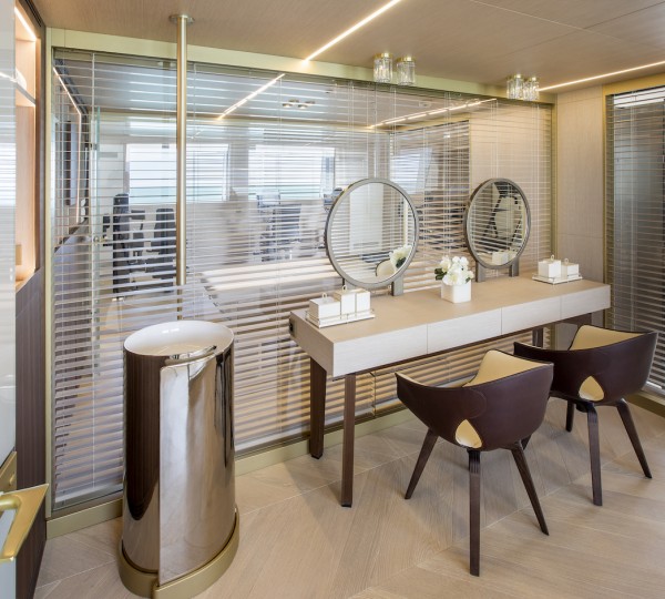 Bridge Deck Beauty Saloon