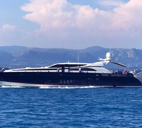 CHEEKY TIGER Yacht