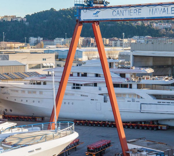 CRN 135 Superyacht MIMTEE