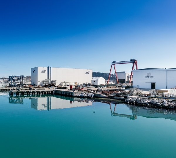 CRN SHIPYARD IN ITALY
