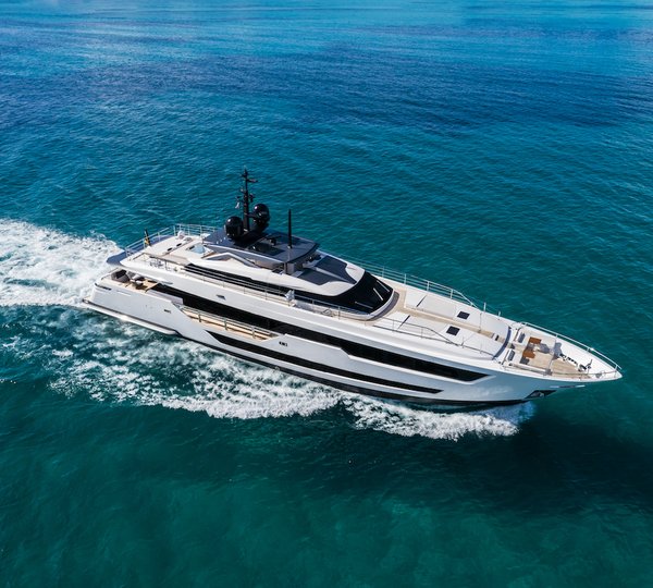 CUSTOM LINE 120 Running Shot