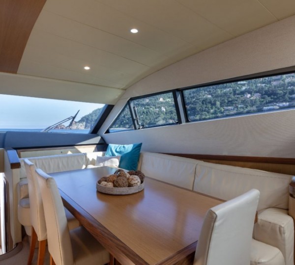 Captain Area With Dining