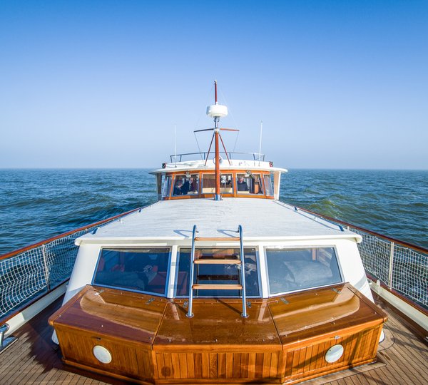 Caravelle Yacht Refitted By Feadship