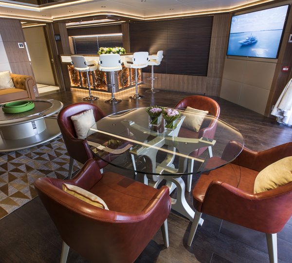 Cigar Lounge Seating