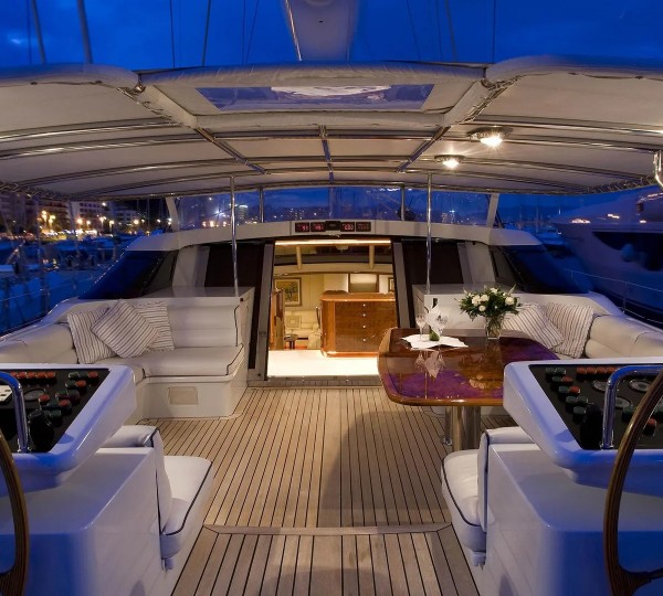 Yacht Miss Silver Alloy Yachts Charterworld Luxury Superyacht Charters