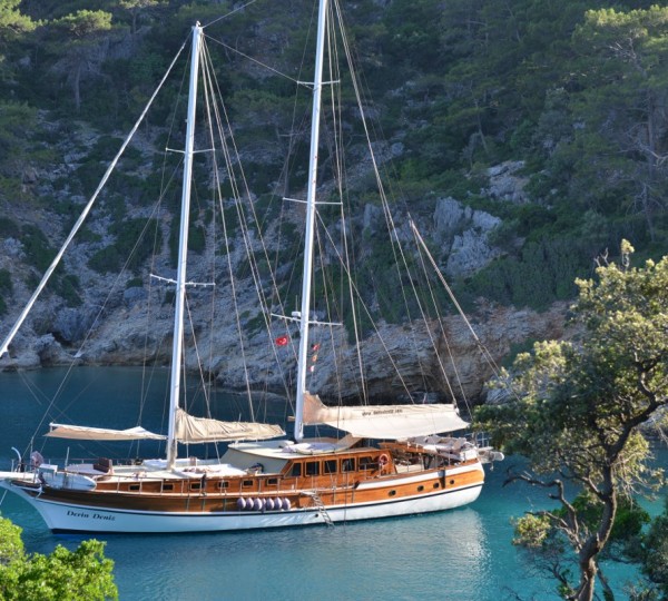 DERIN DENIZ Turkish Gulet Yacht