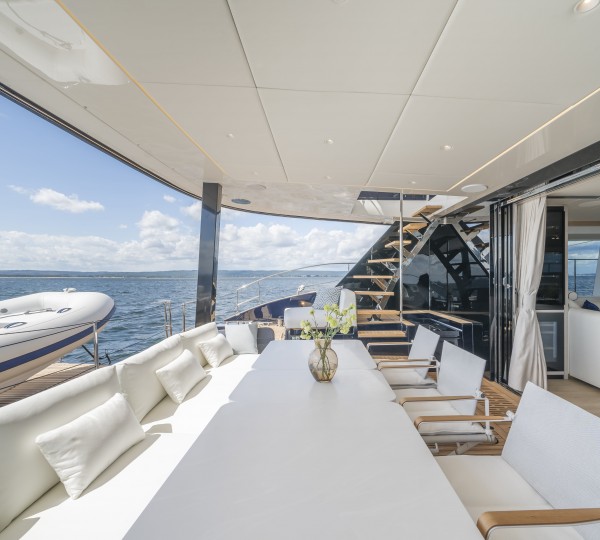 Main deck aft