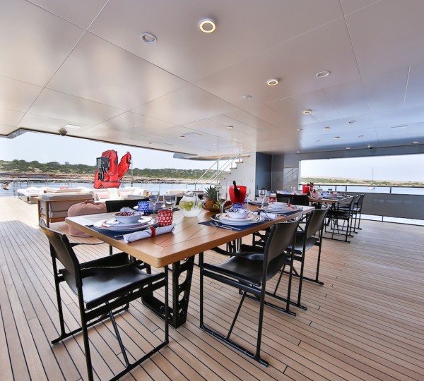 Dining Area 2 - Main Deck