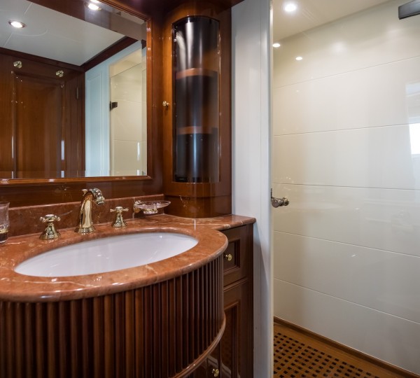 Double Cabin Ensuite - Photo Jeff Brown