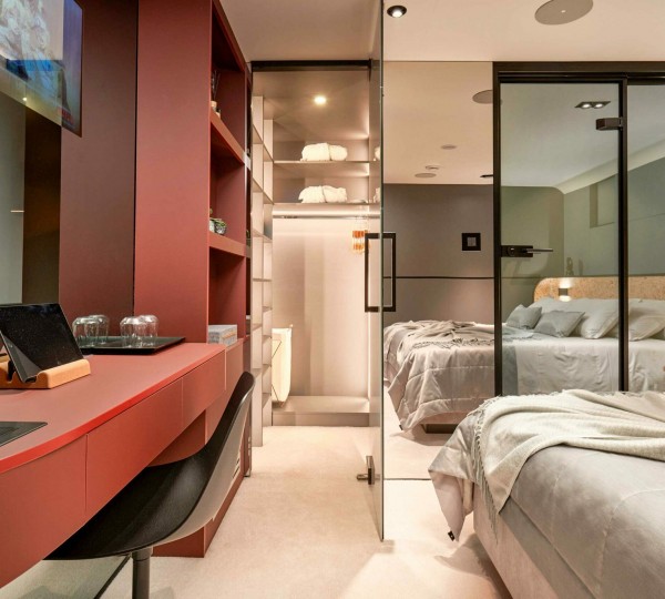 Double Guest Cabin - Portside