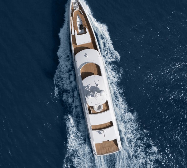 ELA Superyacht © Ruben Griffioen