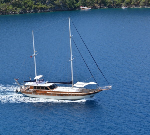 EUPHORIA I Luxury Yacht
