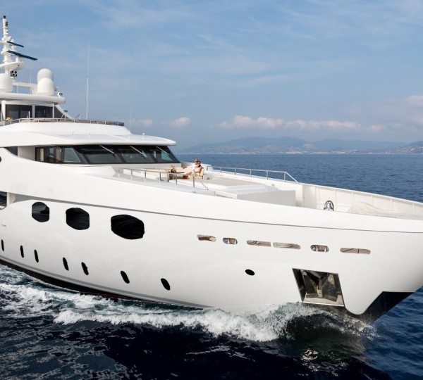 49m ELENI - Main shot