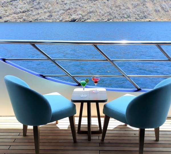 Endemic Golden Suite Private Balcony