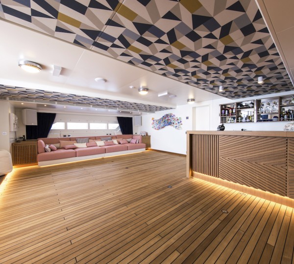 Entertainment Saloon 3 - Lower Deck