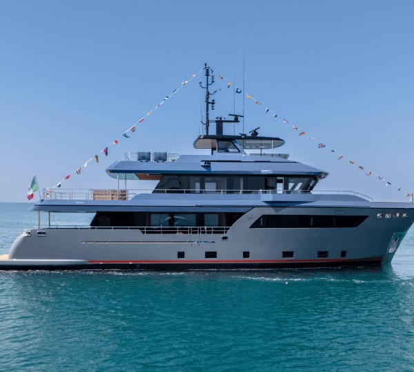 Explorer Yacht HAZE 2