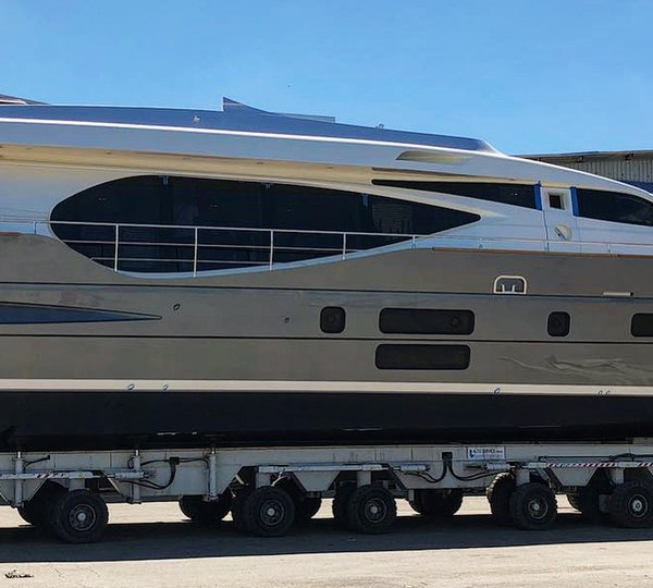 Exterior - Launch - Close-up