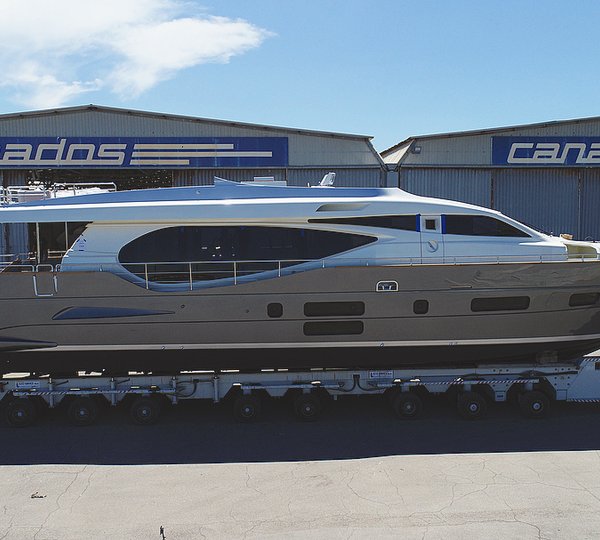 Exterior - Launch Shot